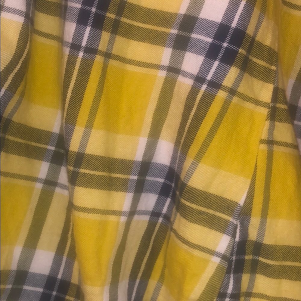 Button down plaid - Picture 3 of 3